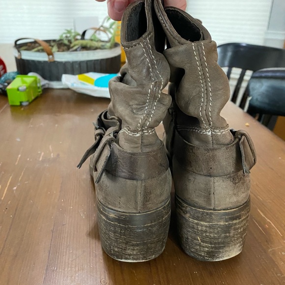 Slouchy leather Aldo booties - Picture 4 of 9